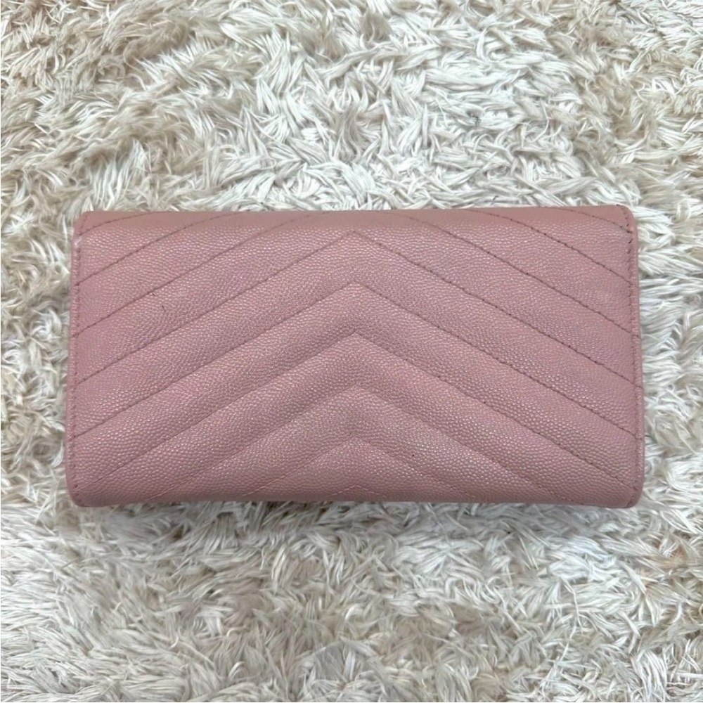 Yves Saint Laurent Blush Chevron Caviar Leather Wallet - Picture 3 of 10